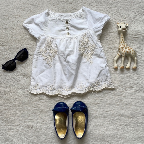 Oshkosh | White Embroidered Puff Sleeve Blouse | 18 Months - Picture 3 of 14